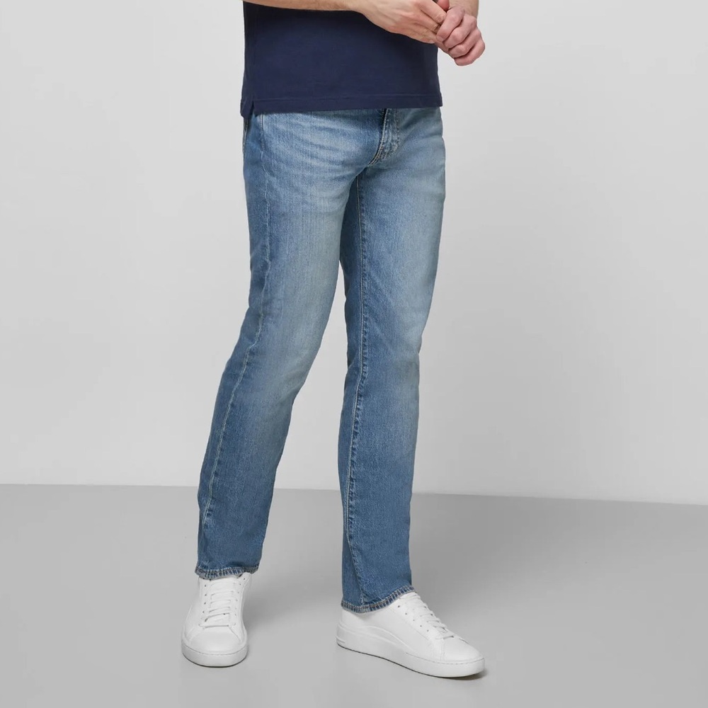 Levi's Men's Straight Jeans - Light Blue Wash